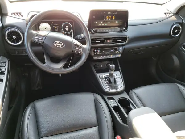 KM8K5CA33NU926621 2022 HYUNDAI KONA - Image 8