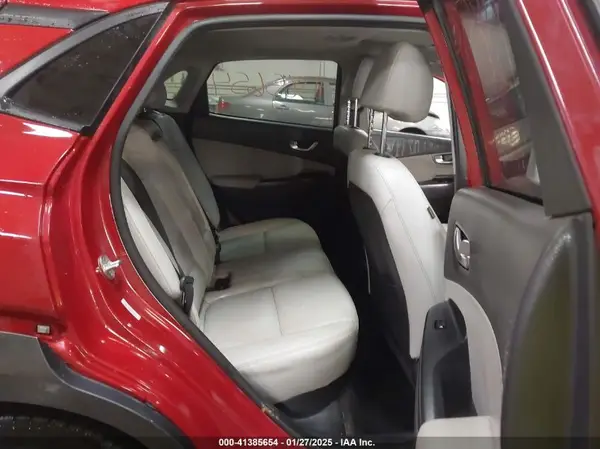 KM8K5CA33PU945222 2023 HYUNDAI KONA - Image 8