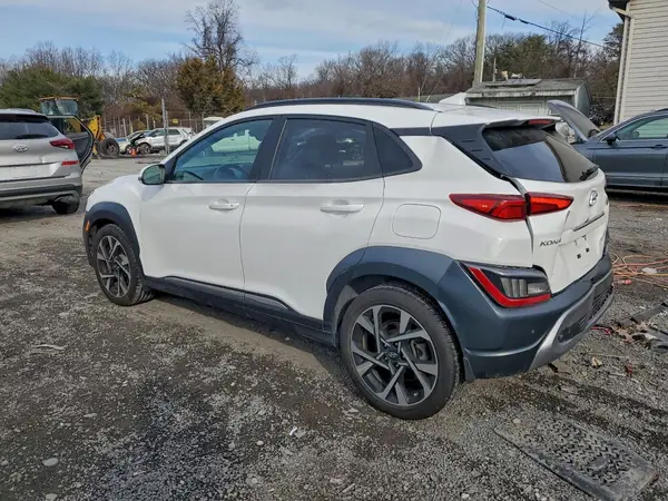 KM8K5CA33PU972338 2023 HYUNDAI KONA - Image 2