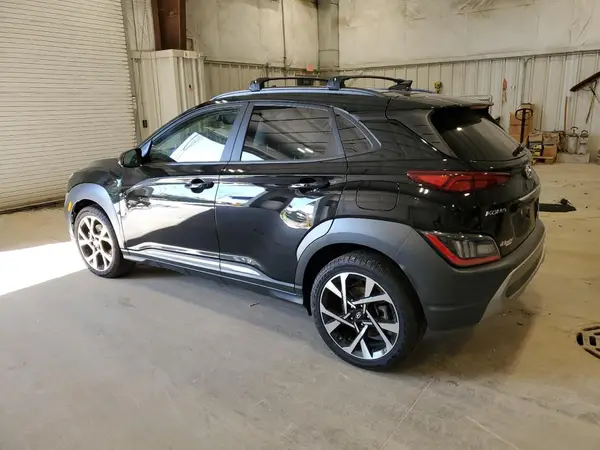 KM8K5CA33PU985641 2023 HYUNDAI KONA - Image 2