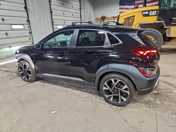 KM8K5CA34NU774249 2022 HYUNDAI KONA - Image 2