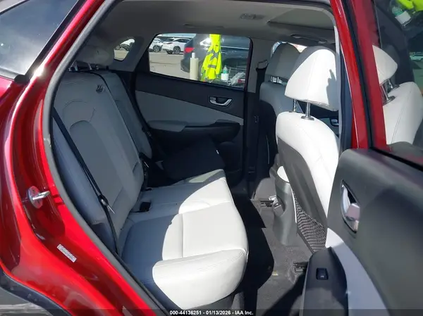 KM8K5CA34NU806486 2022 HYUNDAI KONA - Image 8