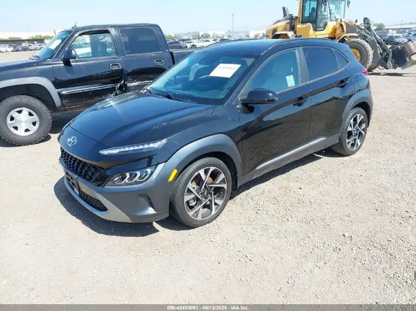 KM8K5CA35NU838119 2022 HYUNDAI KONA - Image 2