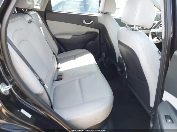KM8K5CA35NU838119 2022 HYUNDAI KONA - Image 8