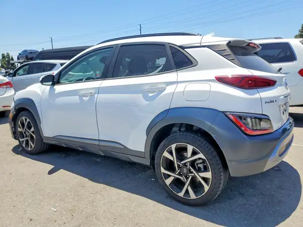 KM8K5CA36NU811849 2022 HYUNDAI KONA - Image 2