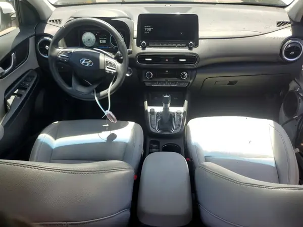 KM8K5CA36NU811849 2022 HYUNDAI KONA - Image 8