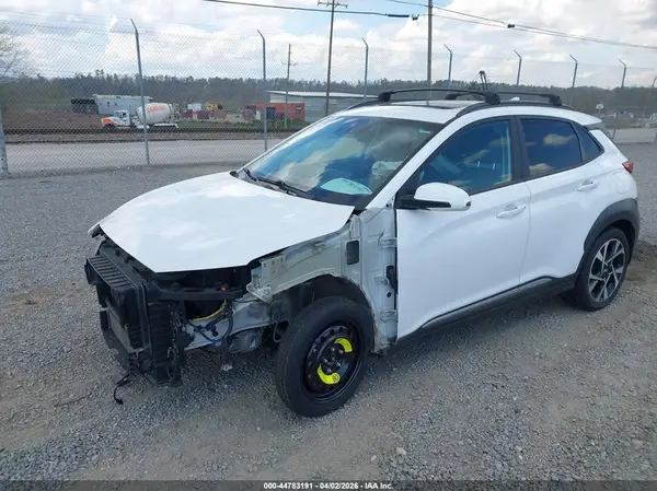 KM8K5CA36NU845421 2022 HYUNDAI KONA - Image 2
