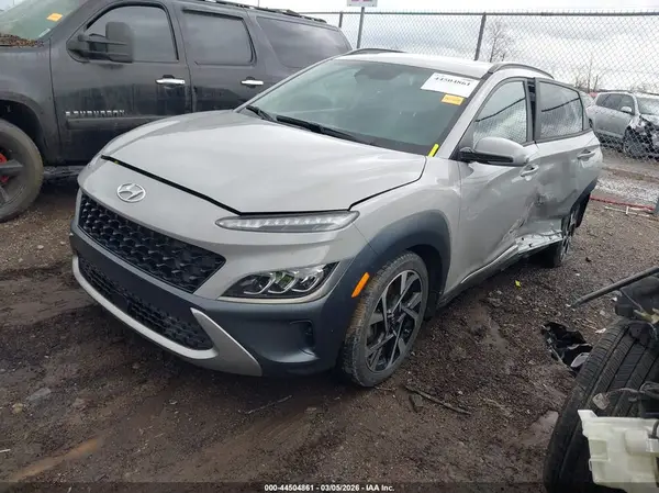 KM8K5CA36NU909652 2022 HYUNDAI KONA - Image 2
