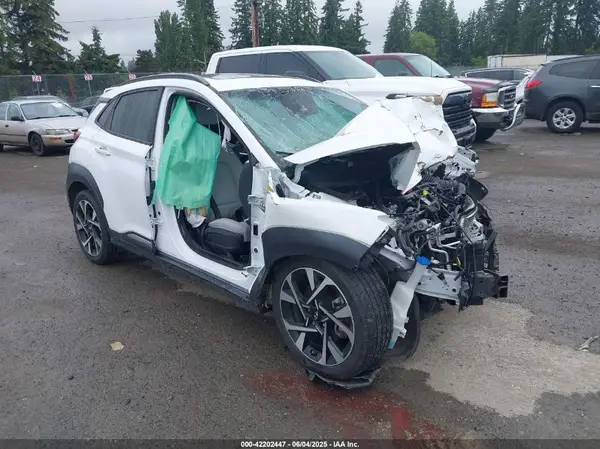 KM8K5CA37NU811052 2022 HYUNDAI KONA - Image 1
