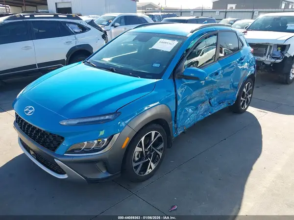 KM8K5CA37NU915511 2022 HYUNDAI KONA - Image 2