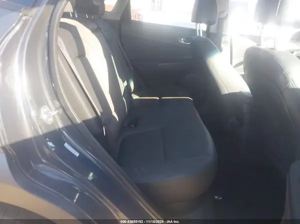 KM8K5CA37PU037551 2023 HYUNDAI KONA - Image 8