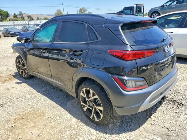 KM8K5CA37PU946938 2023 HYUNDAI KONA - Image 2