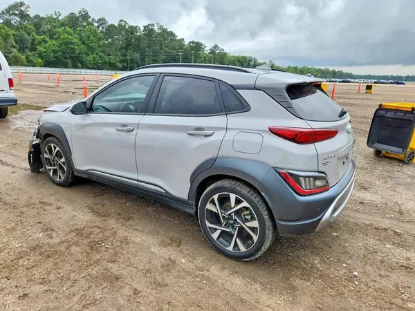 KM8K5CA38NU884608 2022 HYUNDAI KONA - Image 2