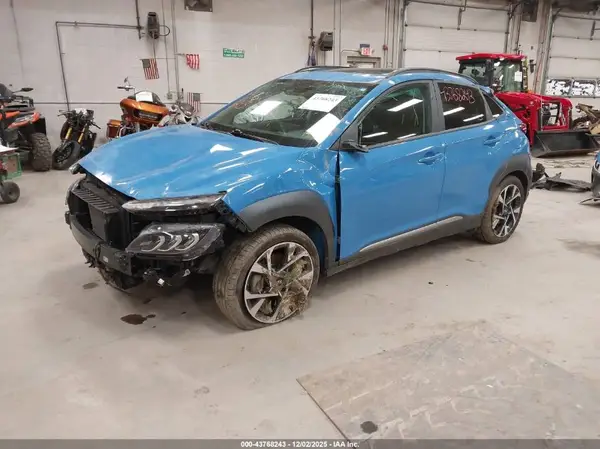 KM8K5CA39NU822604 2022 HYUNDAI KONA - Image 2