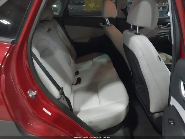 KM8K5CA3XNU864800 2022 HYUNDAI KONA - Image 8