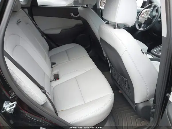 KM8K5CA3XNU906608 2022 HYUNDAI KONA - Image 8