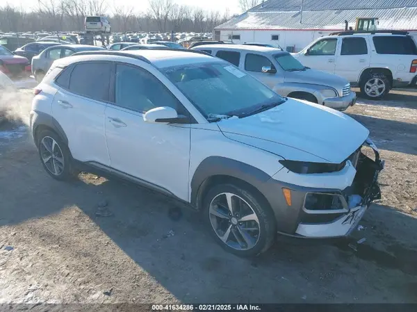 KM8K5CA50JU069055 2018 HYUNDAI KONA - Image 1