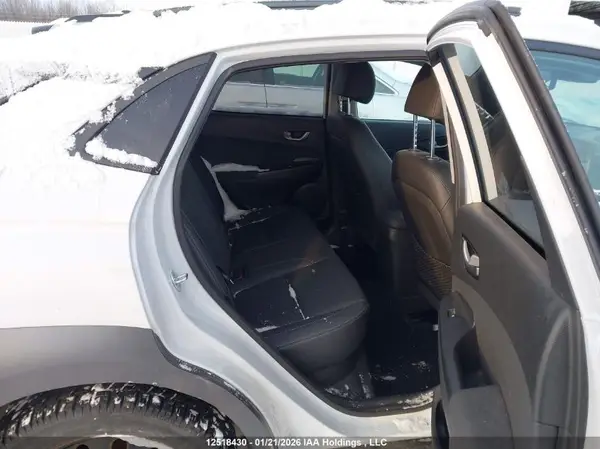 KM8K5CA50MU651323 2021 HYUNDAI KONA - Image 8