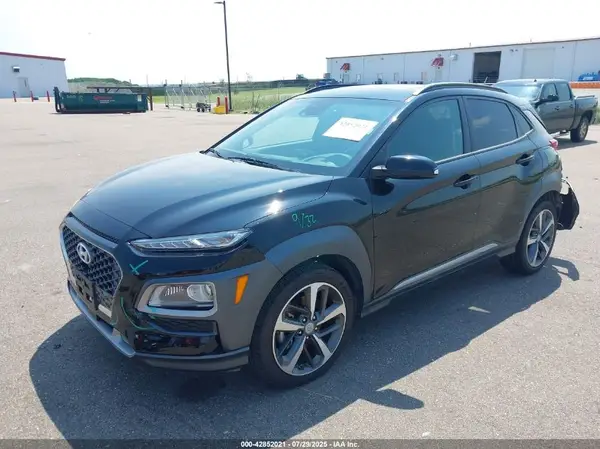 KM8K5CA51MU747266 2021 HYUNDAI KONA - Image 2