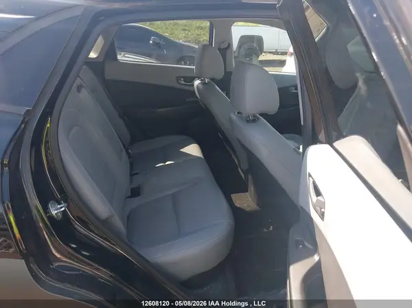 KM8K5CA52JU071793 2018 HYUNDAI KONA - Image 8