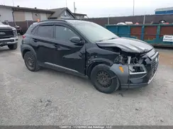 KM8K5CA52JU083670 2018 HYUNDAI KONA