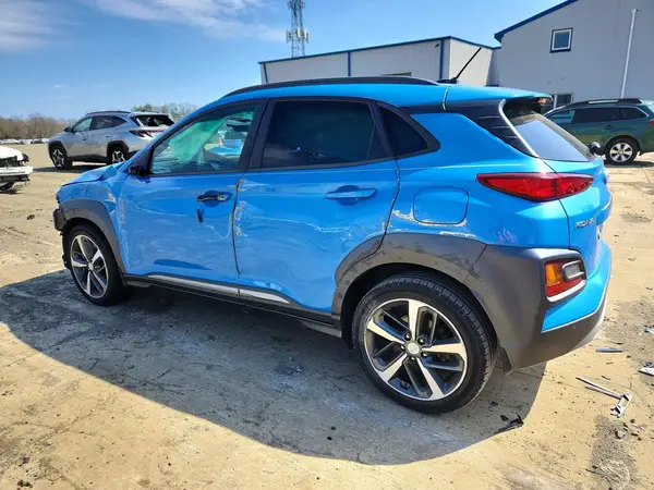 KM8K5CA53JU090241 2018 HYUNDAI KONA - Image 2