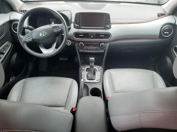 KM8K5CA53JU117955 2018 HYUNDAI KONA - Image 8