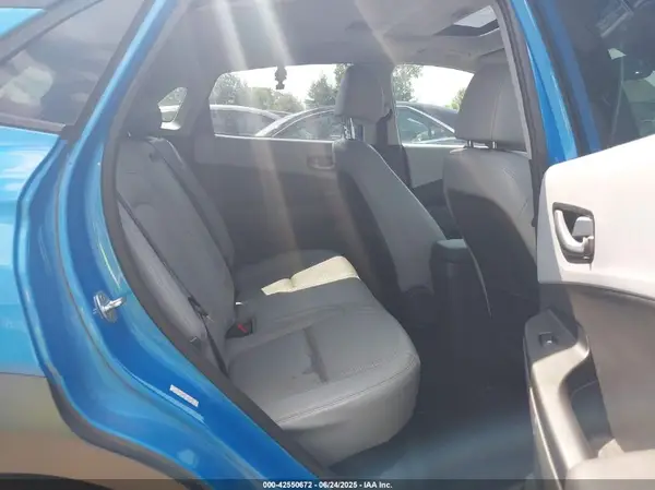 KM8K5CA53LU527674 2020 HYUNDAI KONA - Image 8