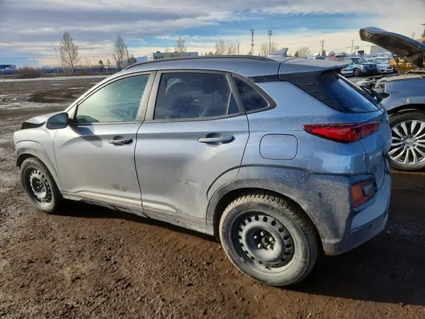 KM8K5CA53MU701194 2021 HYUNDAI KONA - Image 2