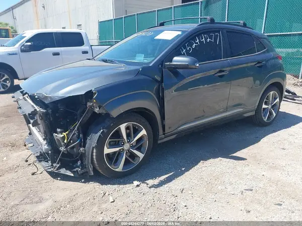 KM8K5CA53MU740318 2021 HYUNDAI KONA - Image 2