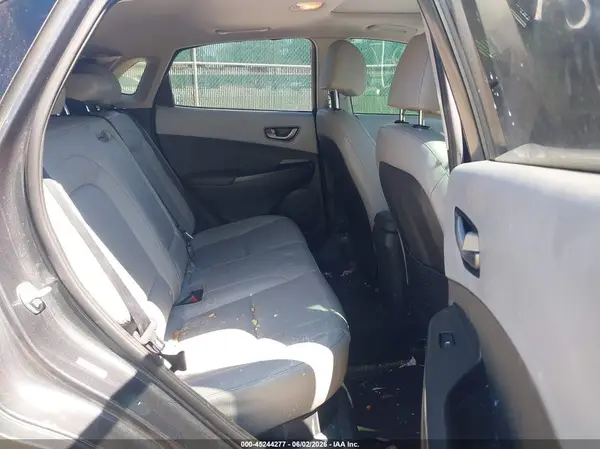 KM8K5CA53MU740318 2021 HYUNDAI KONA - Image 8