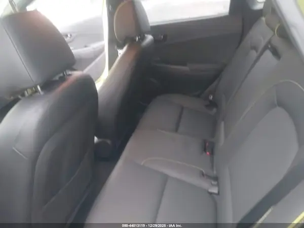 KM8K5CA54JU090426 2018 HYUNDAI KONA - Image 8