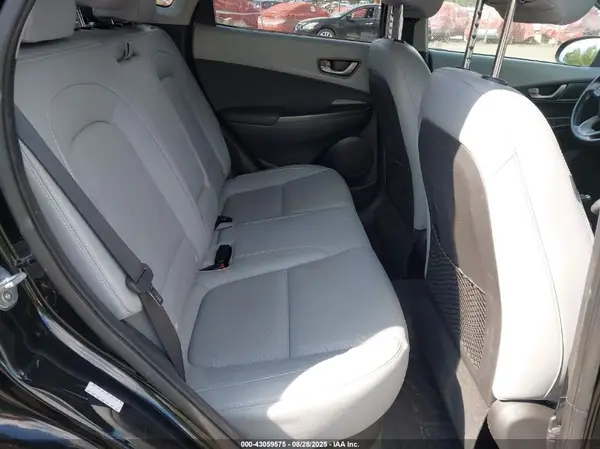 KM8K5CA54JU140032 2018 HYUNDAI KONA - Image 8