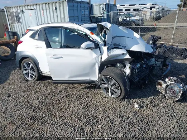 KM8K5CA54MU748475 2021 HYUNDAI KONA - Image 1