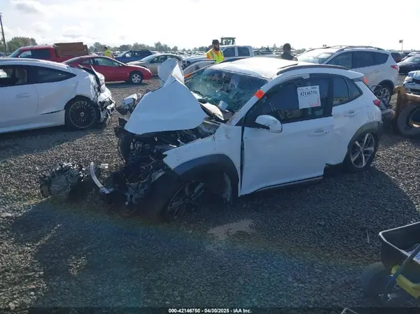 KM8K5CA54MU748475 2021 HYUNDAI KONA - Image 2