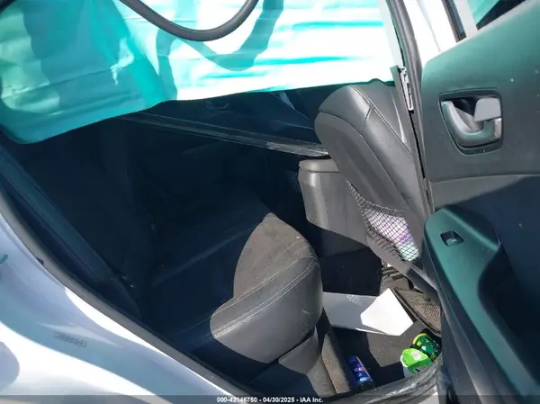 KM8K5CA54MU748475 2021 HYUNDAI KONA - Image 8