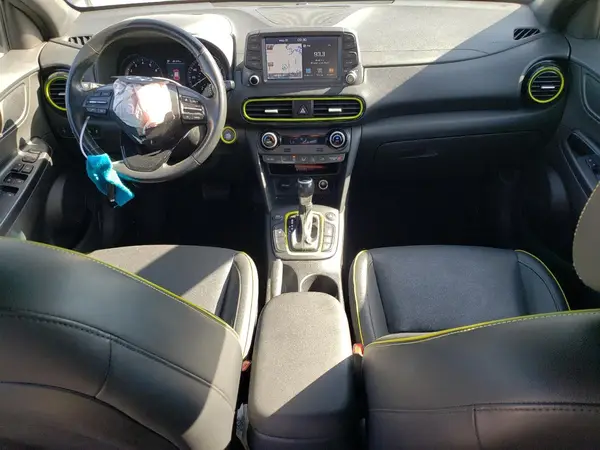 KM8K5CA55JU113017 2018 HYUNDAI KONA - Image 8