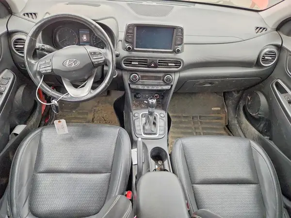 KM8K5CA55JU115351 2018 HYUNDAI KONA - Image 8