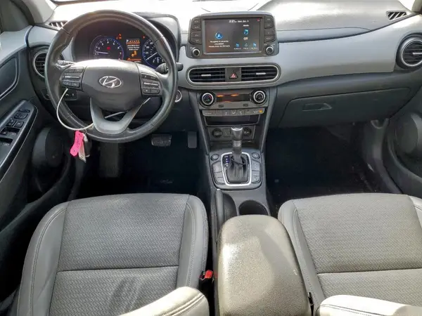 KM8K5CA55MU747402 2021 HYUNDAI KONA - Image 8