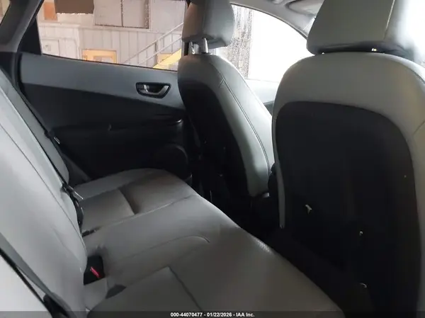 KM8K5CA56MU729961 2021 HYUNDAI KONA - Image 8