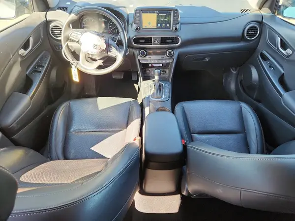 KM8K5CA57MU673223 2021 HYUNDAI KONA - Image 8