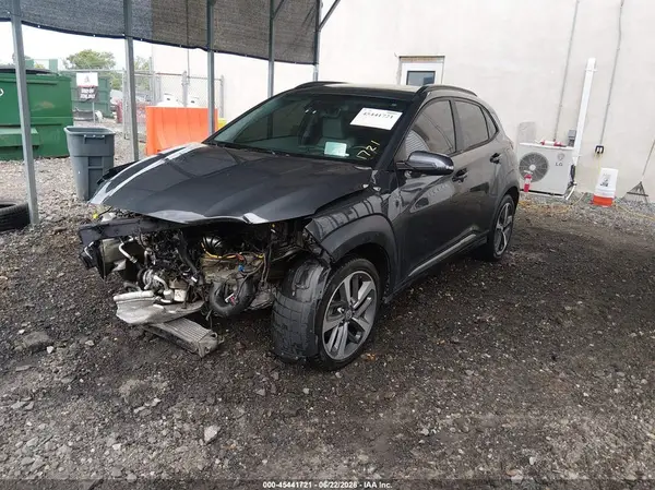 KM8K5CA57MU743867 2021 HYUNDAI KONA - Image 2