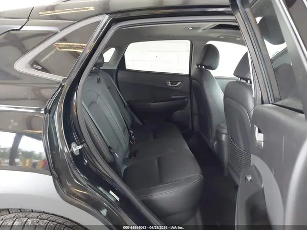 KM8K5CA58JU068218 2018 HYUNDAI KONA - Image 8