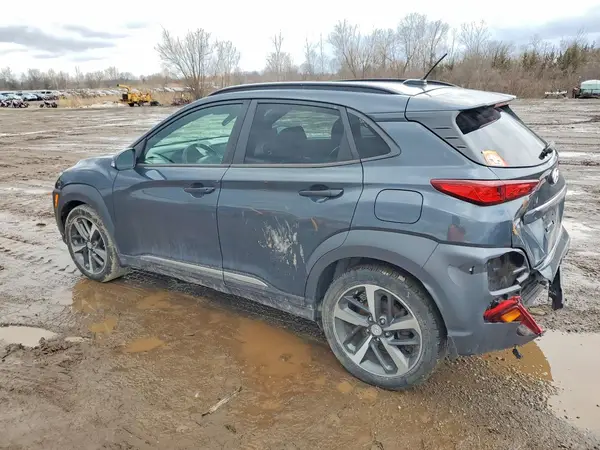 KM8K5CA58JU103338 2018 HYUNDAI KONA - Image 2