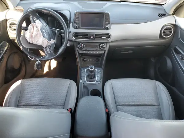 KM8K5CA58JU112671 2018 HYUNDAI KONA - Image 8