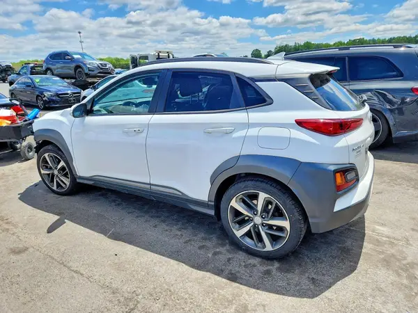 KM8K5CA58MU737818 2021 HYUNDAI KONA - Image 2