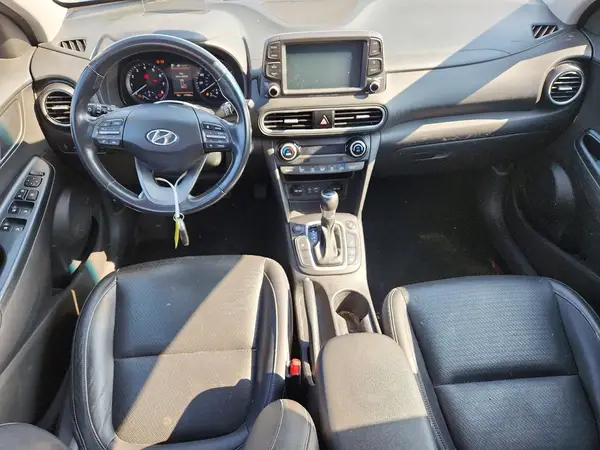KM8K5CA59JU069331 2018 HYUNDAI KONA - Image 8