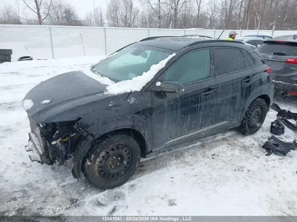 KM8K5CA59JU071709 2018 HYUNDAI KONA - Image 2