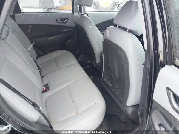 KM8K5CA59JU071709 2018 HYUNDAI KONA - Image 8