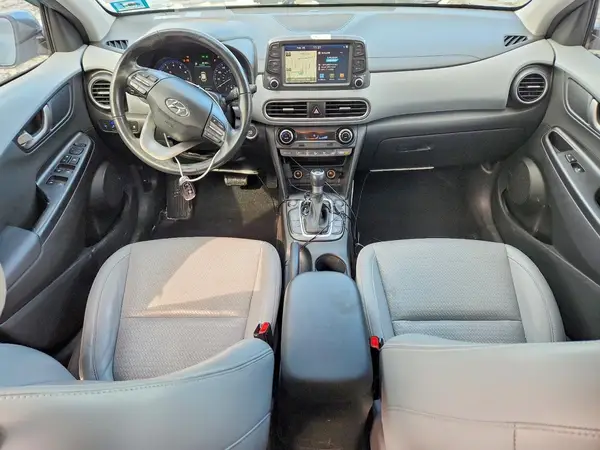 KM8K5CA59JU112999 2018 HYUNDAI KONA - Image 8
